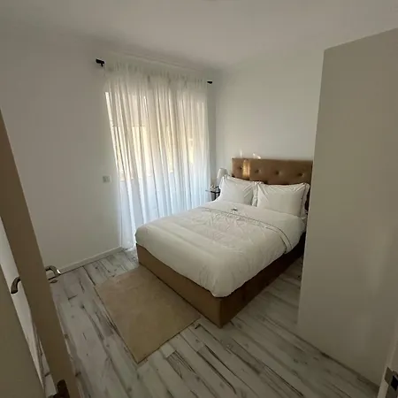Apartment Flat 3 *